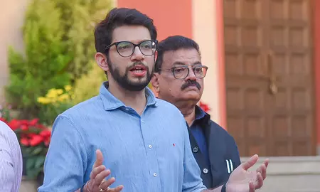 Aditya Thackeray Accuses Eknath Shinde of Shielding Conspirators in Pradeep Purnekar Murder