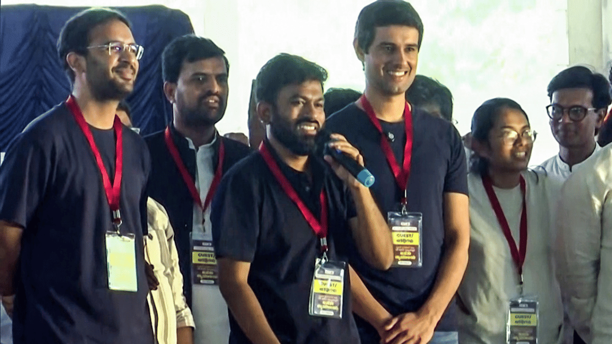 Dhruv Rathee Joins Bengaluru Protest, Demands Answers on Voter List Deletions