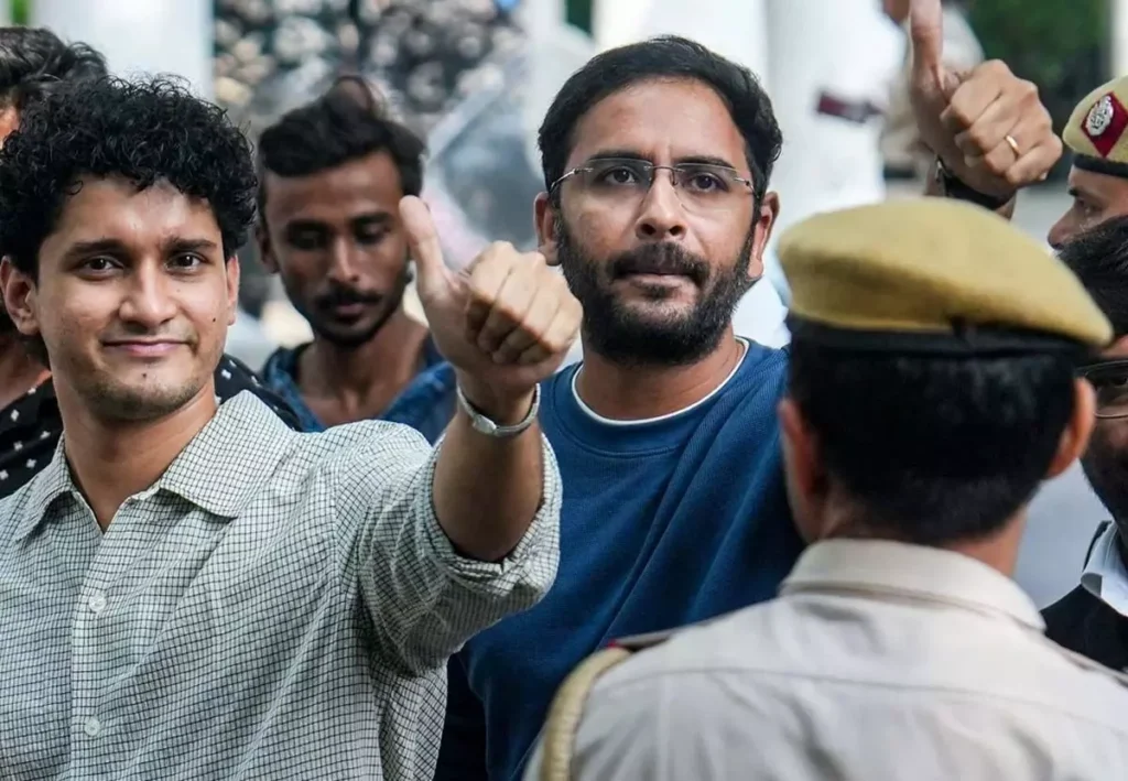 CJP Accuses Delhi Police of Detaining Members for Waving Tiranga