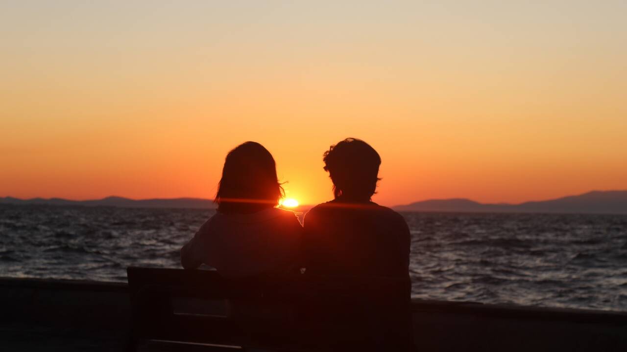 5 Reasons Couples Drift Apart Even When They Still Love Each Other
