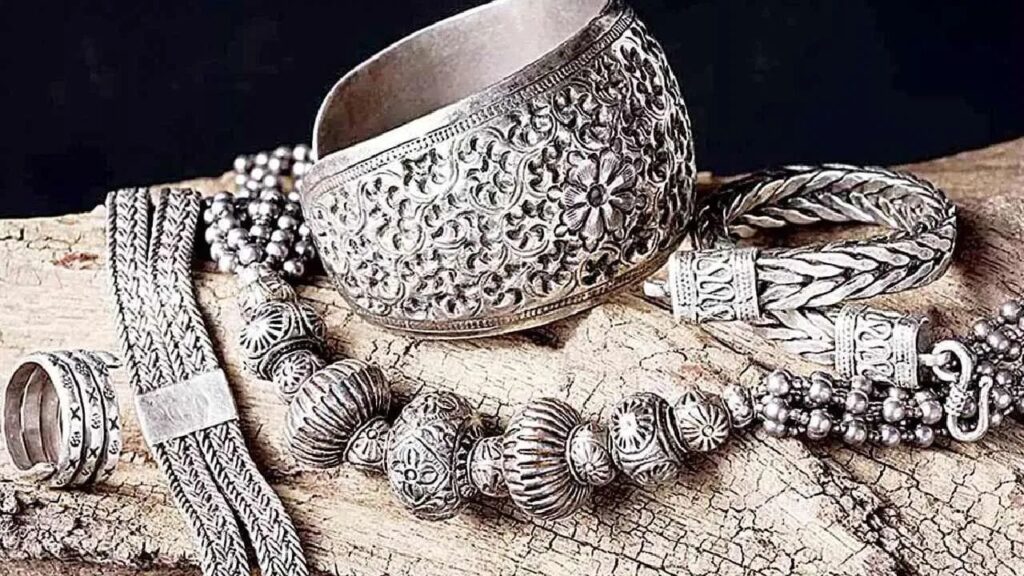 How to Verify Genuine Silver Purchases This Diwali: Hallmark & Purity Tips