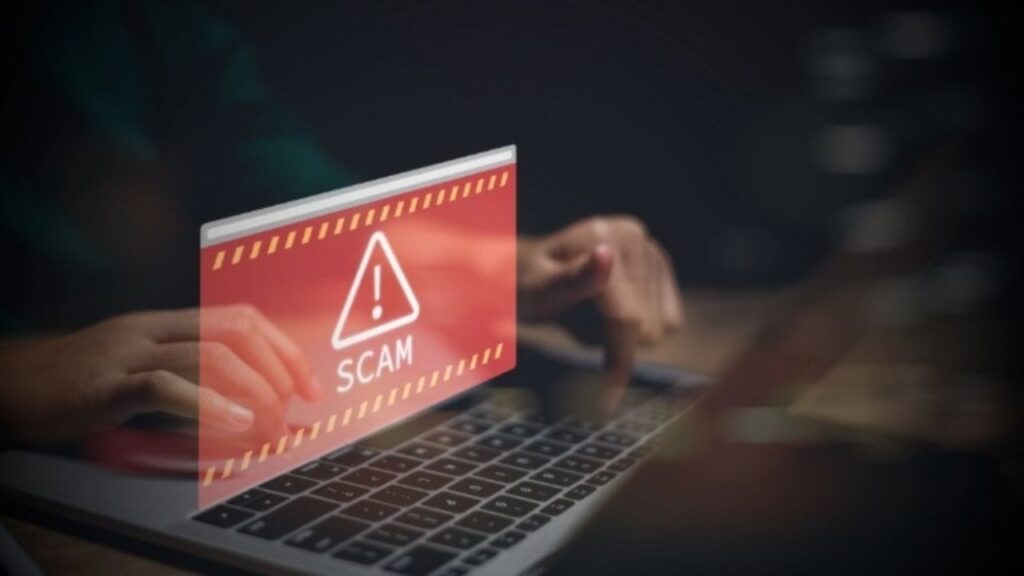 How to Spot Fake Links and Apps Before Downloading