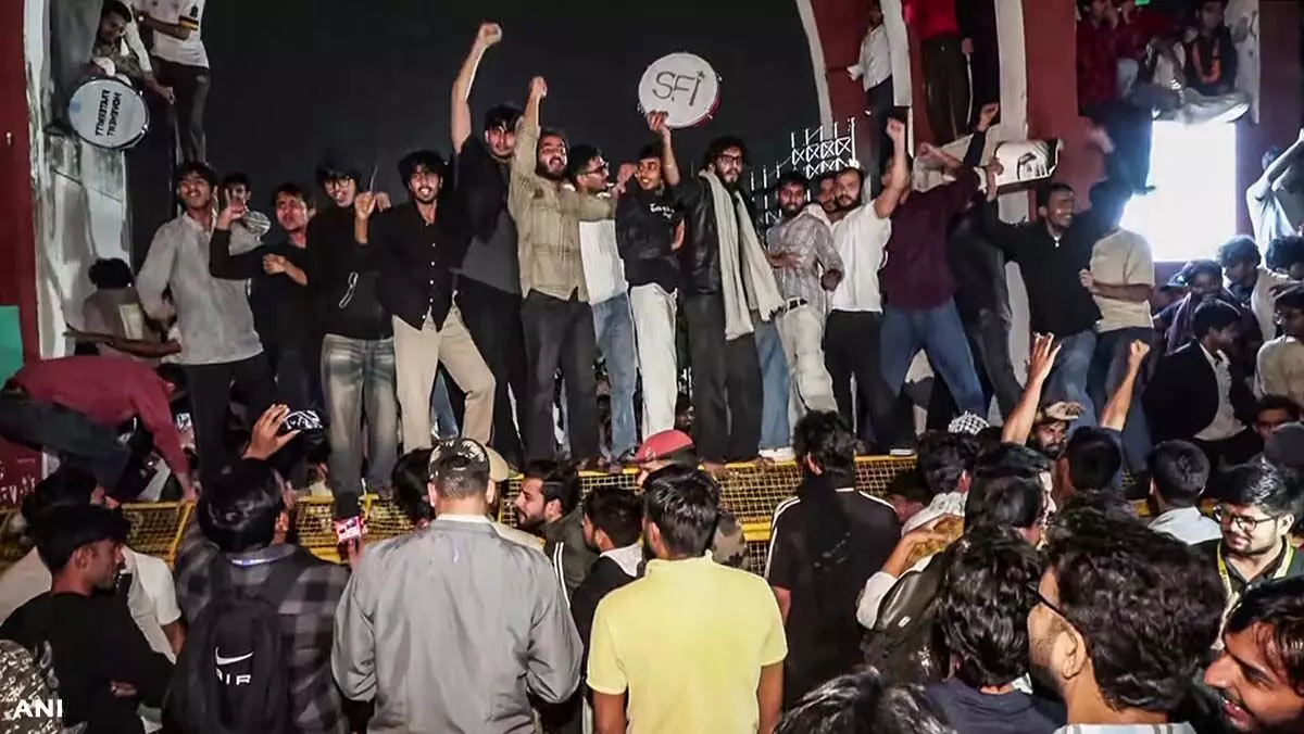 Jamia Students End 18-Day Hunger Strike After Union Reinstatement Agreement