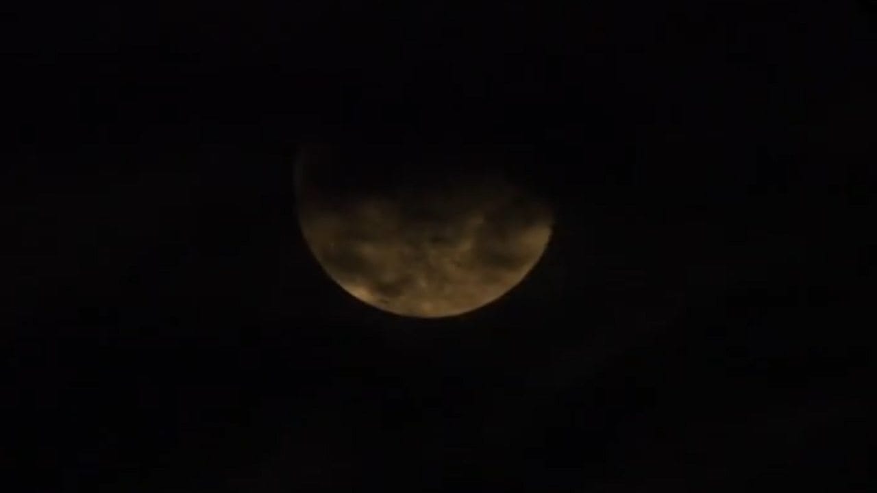 Karwa Chauth 2026: Moon Sighted Amid Clouds in Several Cities