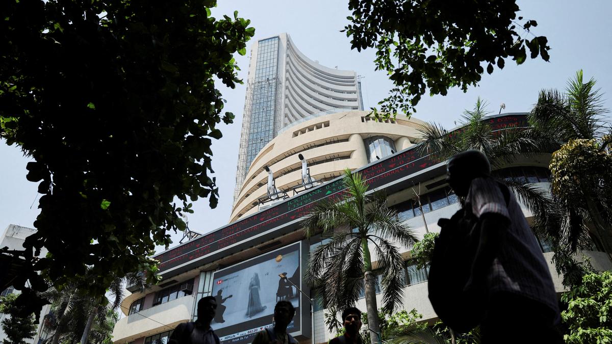 Stock markets edged higher in early trade amid lower crude oil prices, buying in Reliance Industries