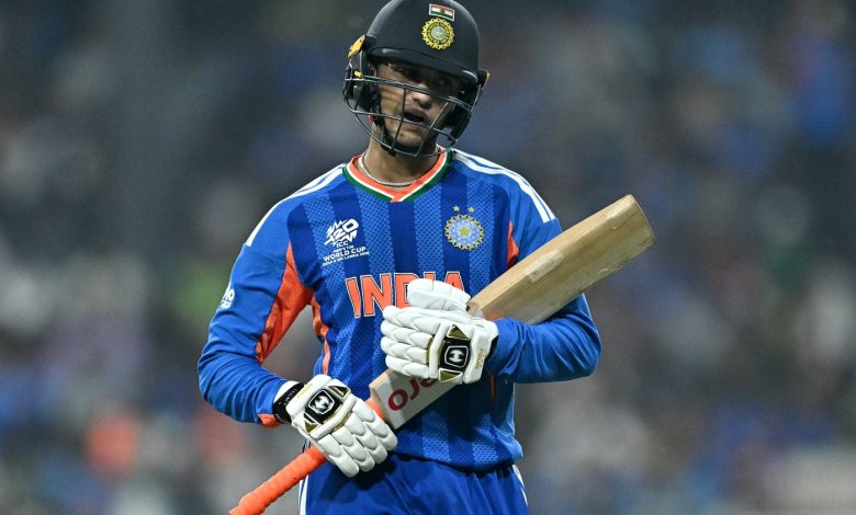 Du Plessis to Abhishek: Be aware of opposition plans, keep out the noise