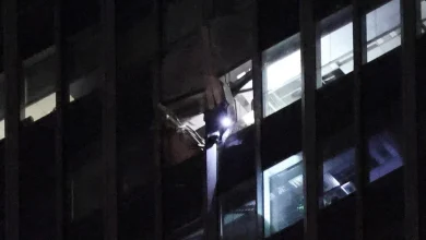 Small aircraft crashes into Beijing's tallest skyscraper