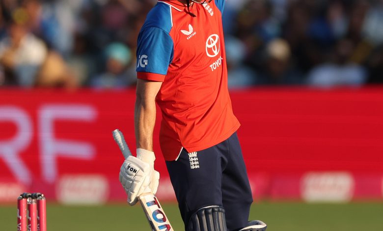 England chase 4-0 as India look to halt historic slump