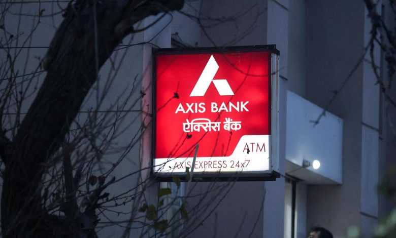Axis Bank Q4 net profit slips marginally to ₹7 071 crore