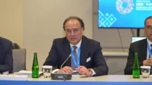 33 High-Debt Nations Form New Alliance with Pakistan as Chair